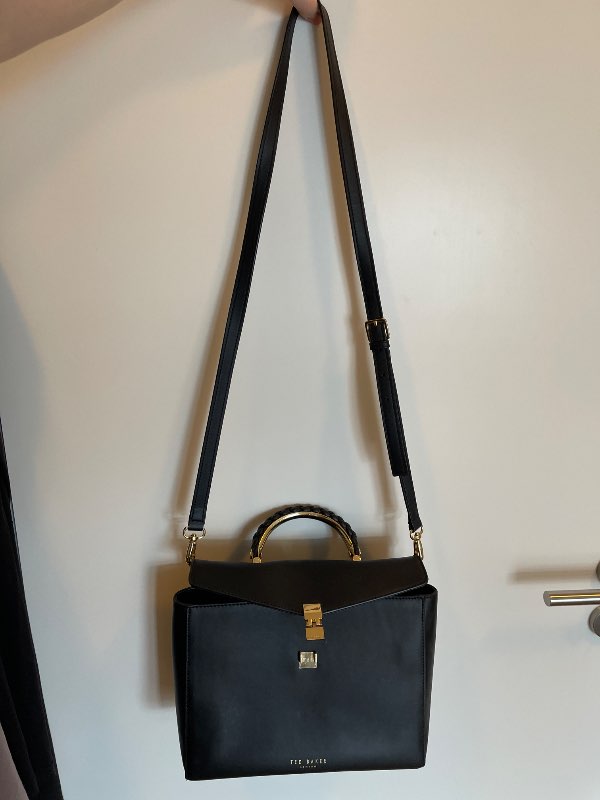 Ted Baker veski