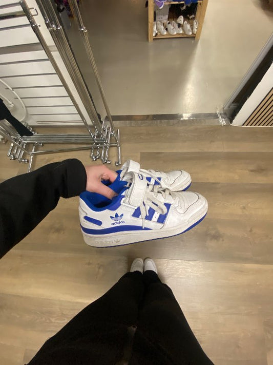 Adidas forum low