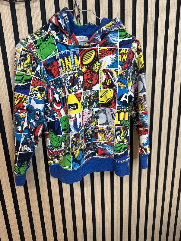 Avengers peysa