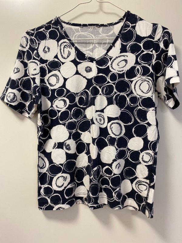 Blár og hvítur bolur