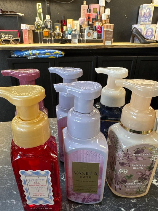 Bath and body handsápa