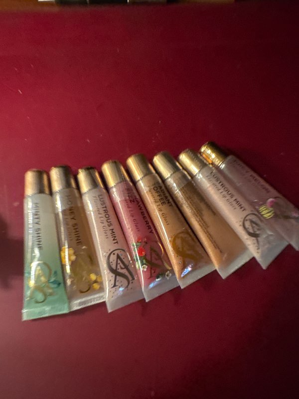 VS Gloss