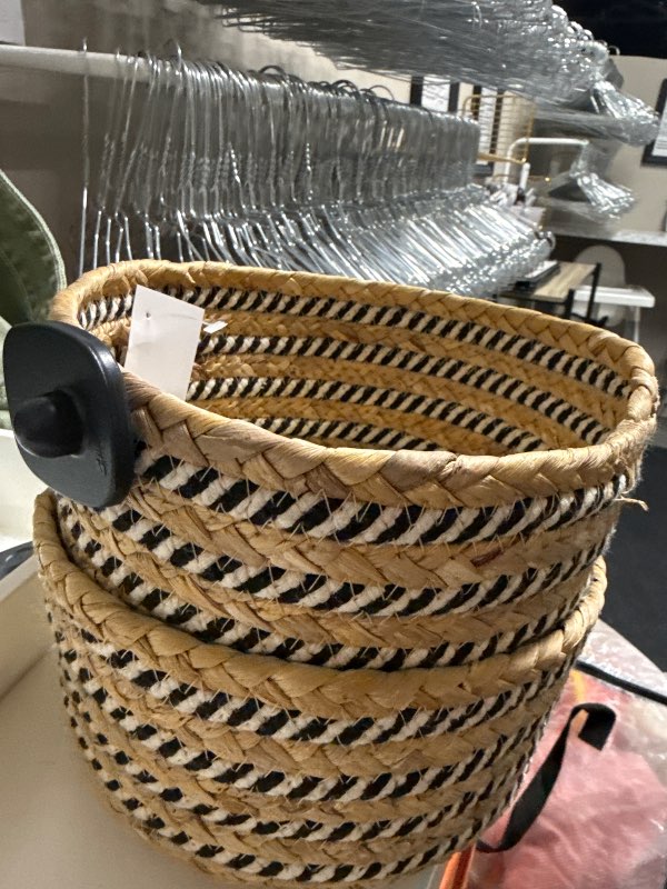 Basket small