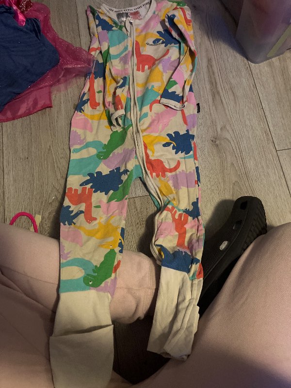 Risaeðlu náttgalli