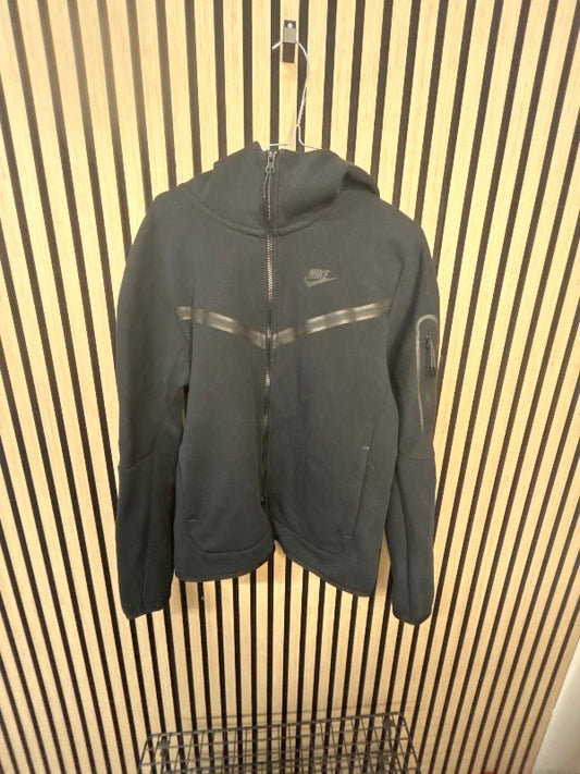 Nike tech fleece