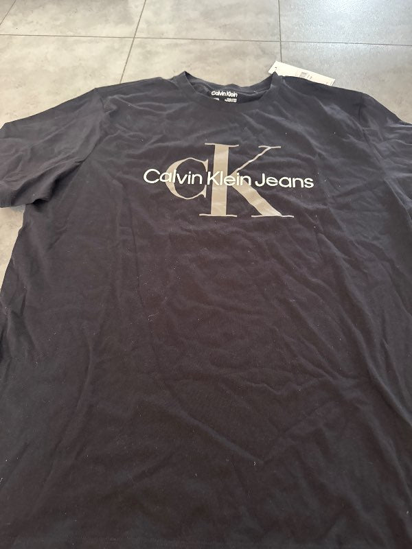 Calvin Klein bolur svartur