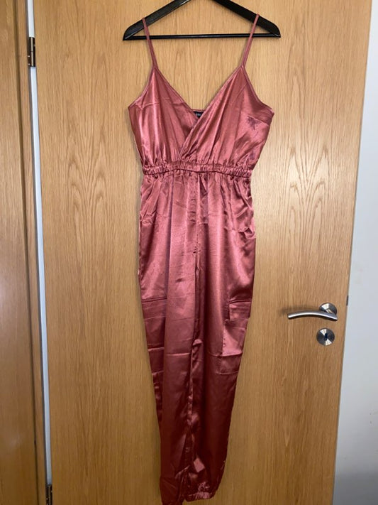 Satin samfestingur