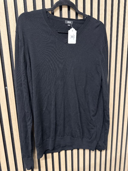 Uniqlo peysa