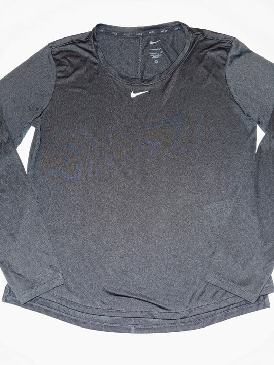 Nike æfingarpeysa svört