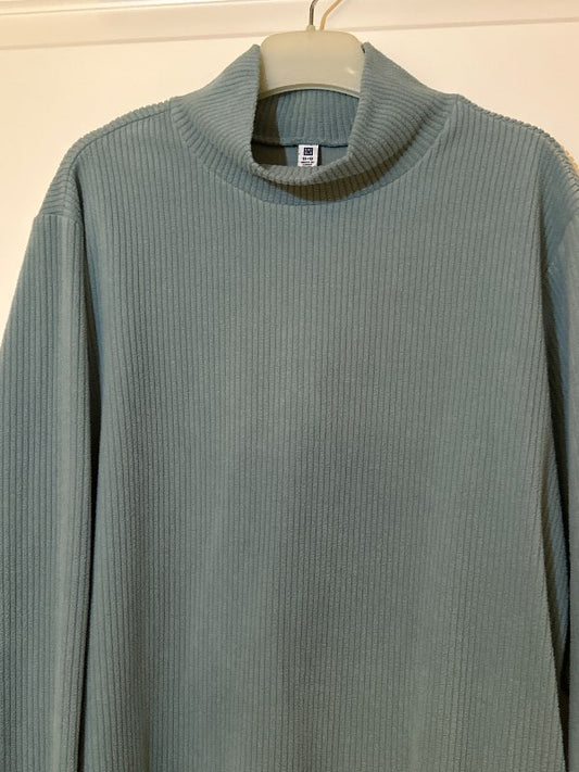 Peysa UniQlo græn
