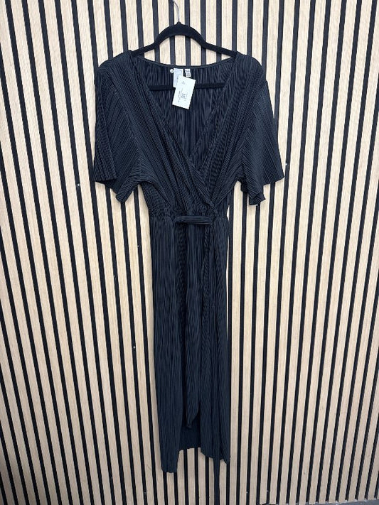 YAS black dress short sleeve