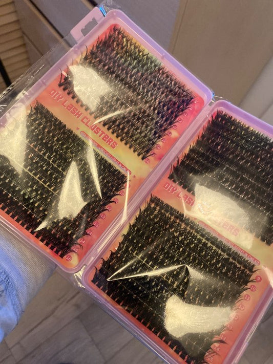 Clusters eyelashes book