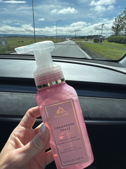 Bath and body handsápa