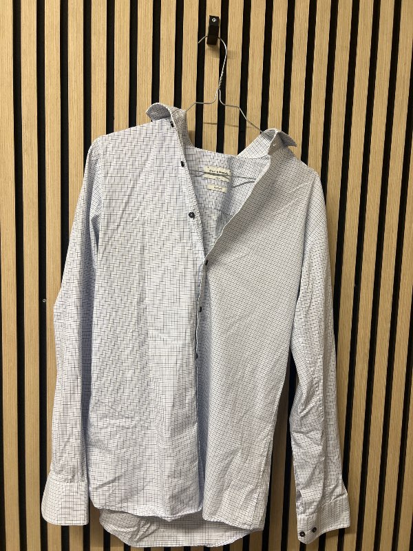 Bruun&Stengade skyrta