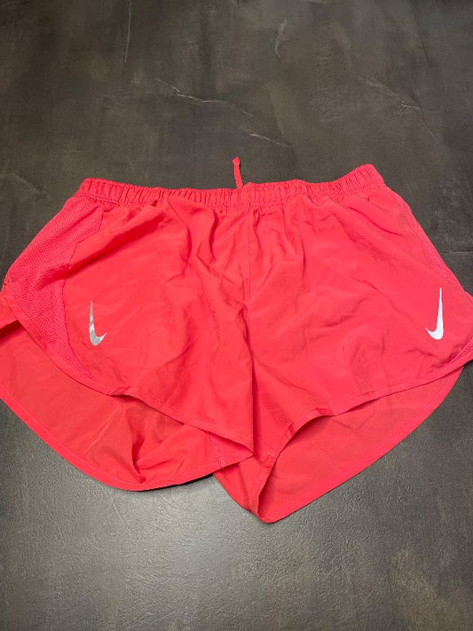 Nike hlaupabuxur bleikar
