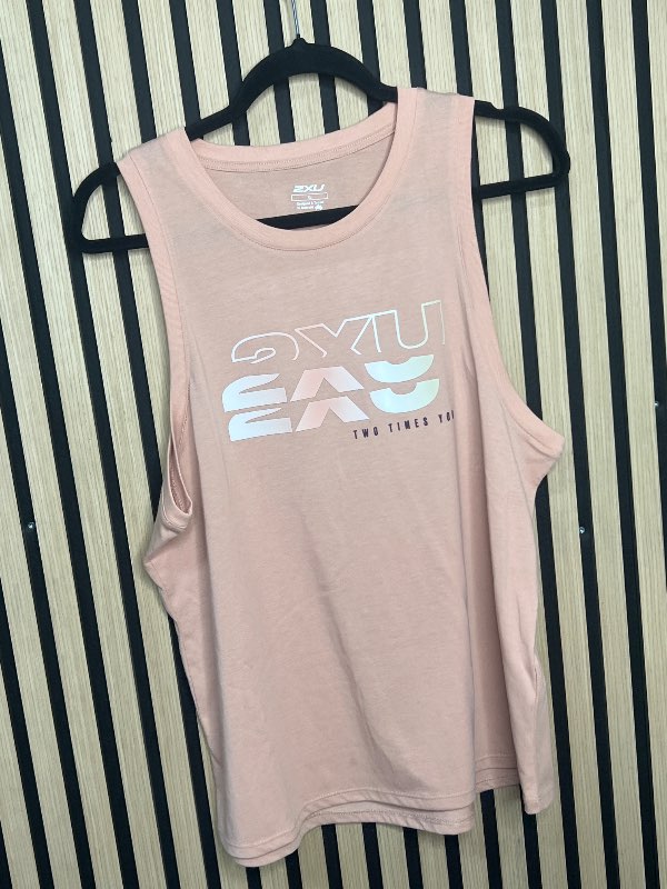 2XU íþróttabolur Hlýra peach