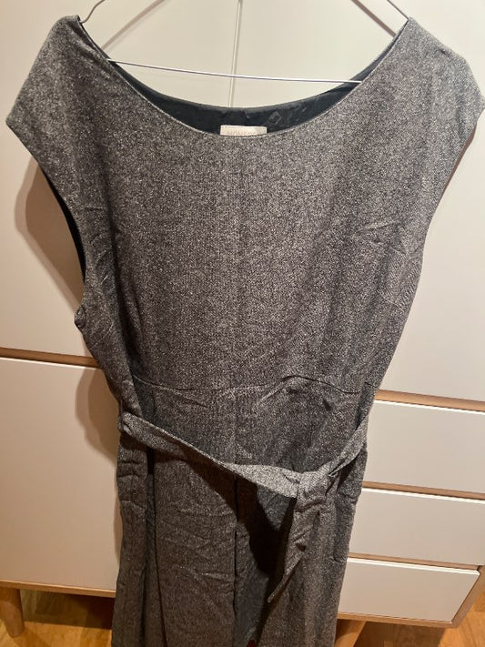 Monsoon grár kjóll