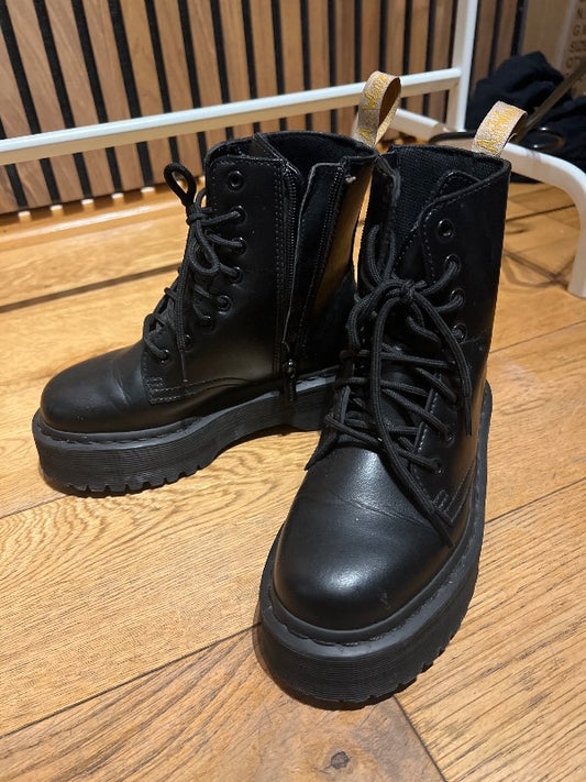 Dr Martens skór