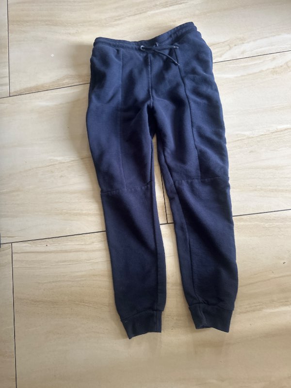 Bláar joggings