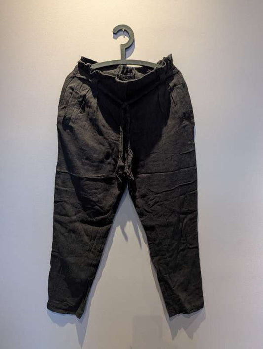 paperbag waist buxur svartar