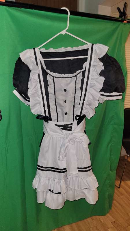 Maid outfit + poki